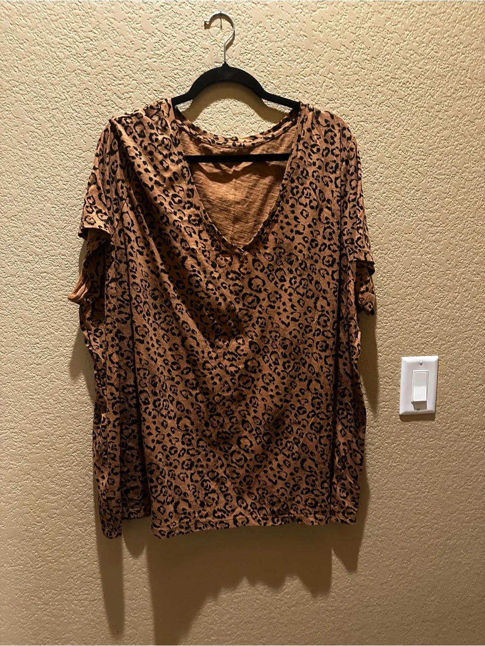 Ava & Viv Brown Leopard Print Comforter